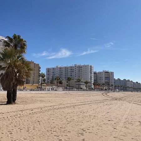 Atico Valdelagrana Playa - Aire Acondicionado Y Piscina Apartment เอลปูแอร์โต เด ซานตามาริอา ภายนอก รูปภาพ
