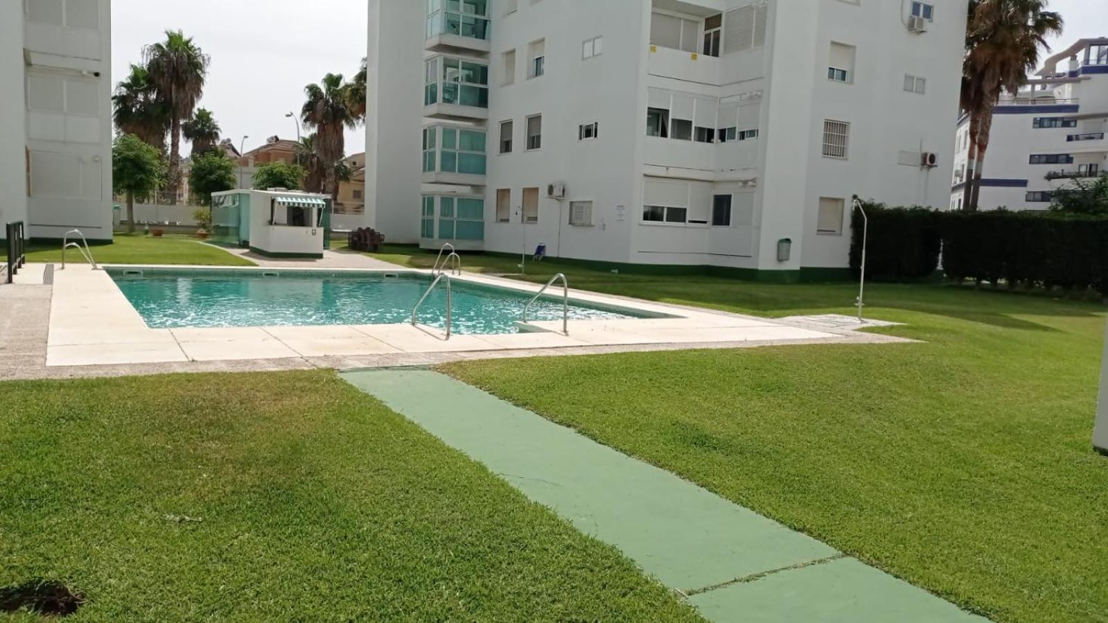 Atico Valdelagrana Playa - Aire Acondicionado Y Piscina Apartment เอลปูแอร์โต เด ซานตามาริอา ภายนอก รูปภาพ
